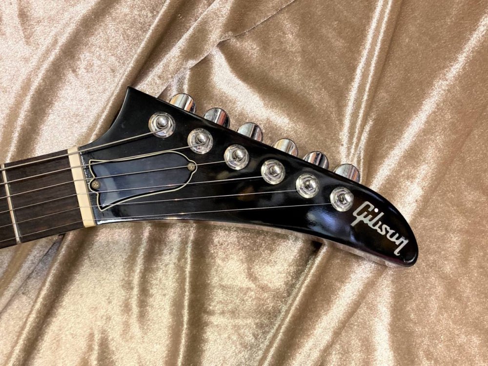 中古品 Gibson Explorer '76 Cherry Chrome Hardware 2002 - Sunshine Guitar  （サンシャインギター）- 奈良市のギターレッスン、販売、買取、修理はおまかせください