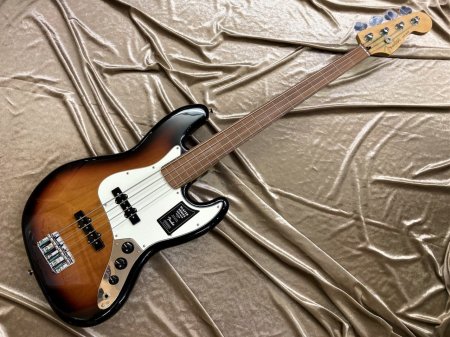 中古品 Fender Player Jazz bass Fretless Pau Ferro Fingerboard 3