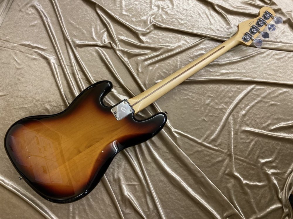 中古品 Fender Player Jazz bass Fretless Pau Ferro Fingerboard 3