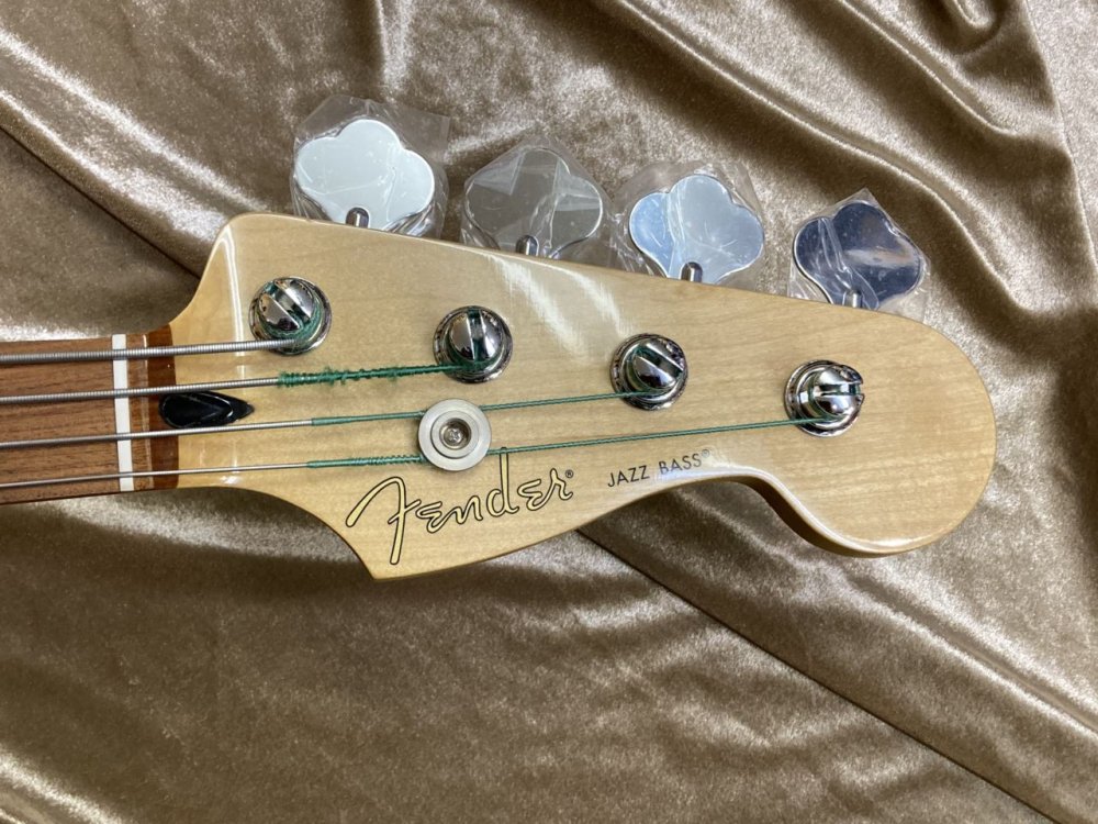 中古品 Fender Player Jazz bass Fretless Pau Ferro Fingerboard 3