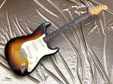 中古品 Fender Japan Exclusive Classic 60s Stratocaster 3 Tone Sunburst w/  Texas Special Pickups - Sunshine Guitar （サンシャインギター）-  奈良市のギターレッスン、販売、買取、修理はおまかせください