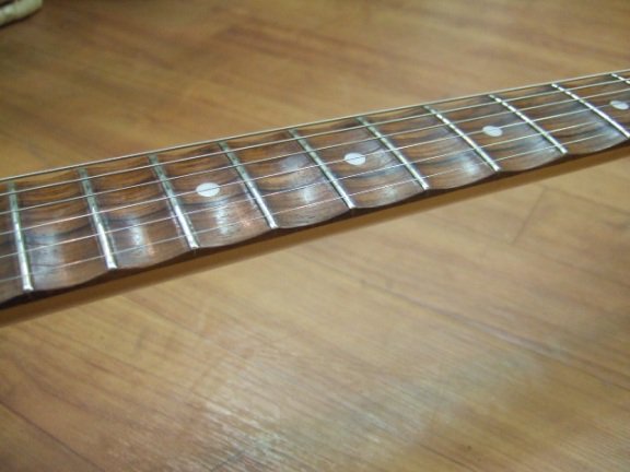中古品 Tokai SS-60 Silver Star w/スキャロップネック - 奈良のギター