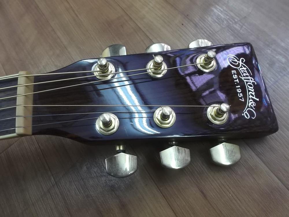 中古品 Stafford SE350 BS ピックアップ付きエレアコ - 奈良市のギター