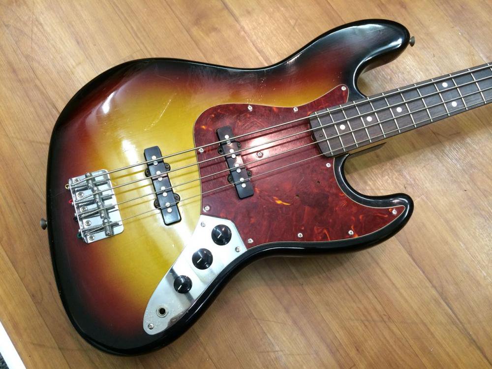 中古品 Tokai TJB Jazz Sound Sunburst 日本製