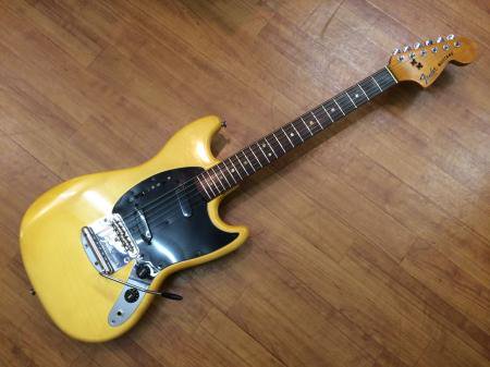 中古品 Fender USA Mustang 1977 - 奈良市のギターショップ “Sunshine ...