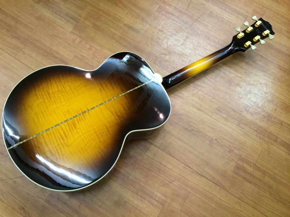 中古品 Gibson J-200 Vintage Sunburst （VS) - 奈良市のギター