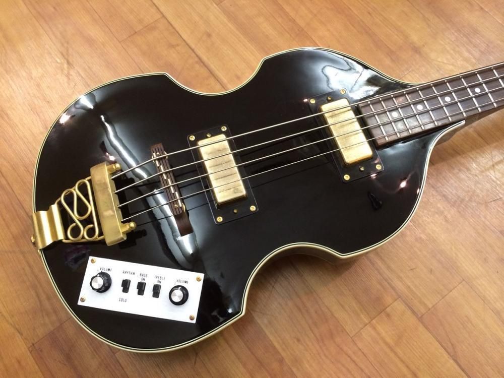 中古品 Tokai VB Black / Violin Bass（バイオリンベース） 冬の