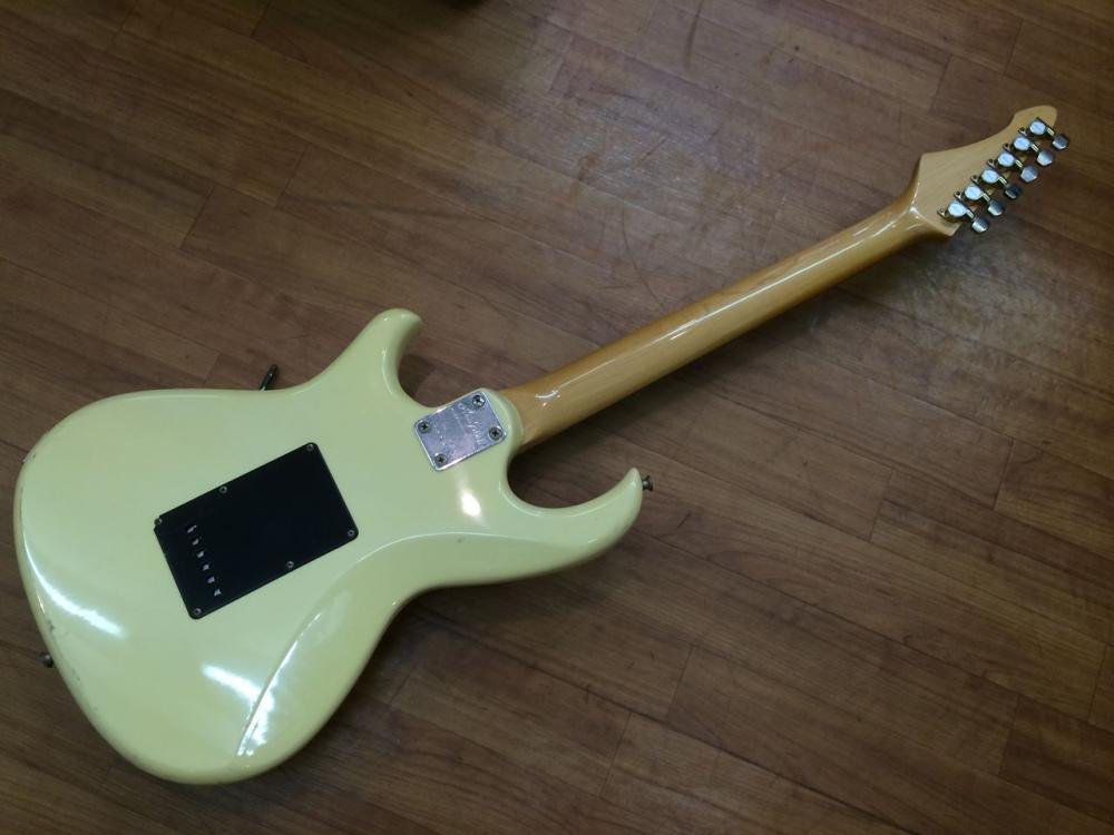 中古品 AriaproⅡ RS Special-V White サマーセール対象品！8/31まで！ - Sunshine Guitar （サンシャイン ギター）- 奈良市のギターレッスン、販売、買取、修理はおまかせください