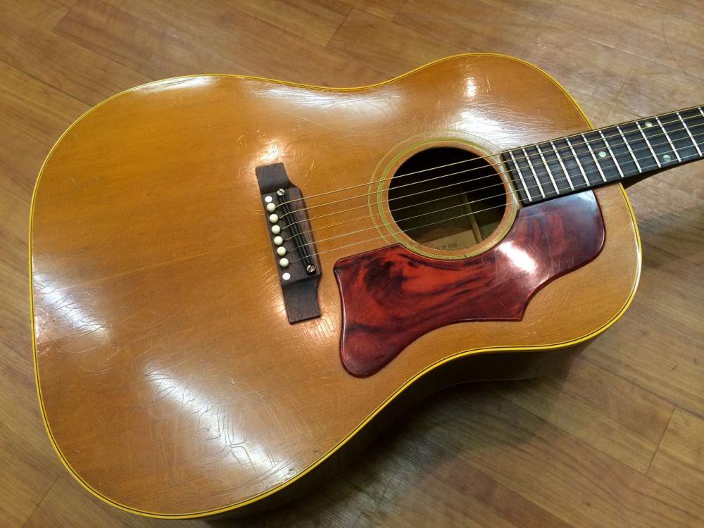 Gibson J-50 ADJ 1960's Vintage - 奈良市のギターショップ “Sunshine Guitar” -サンシャインギター  高価買取します！