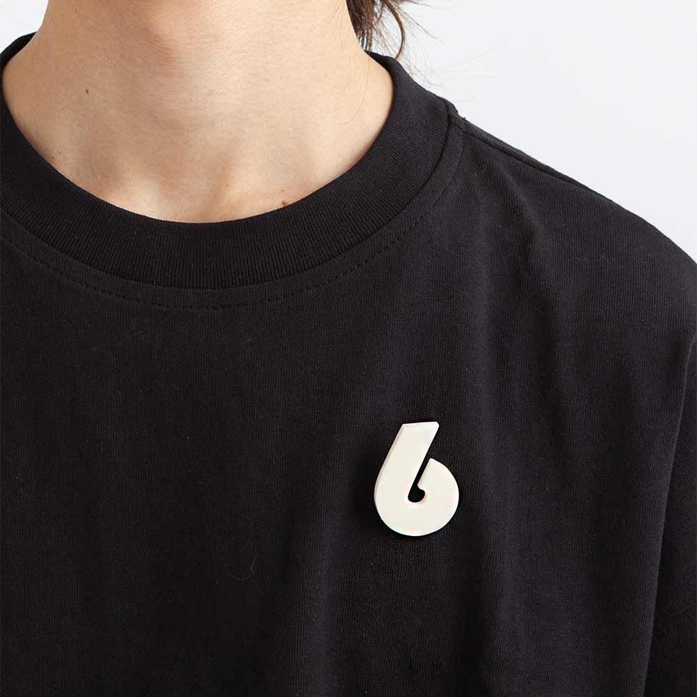 6 BROOCH WHITE - designsix ONLINE SHOP