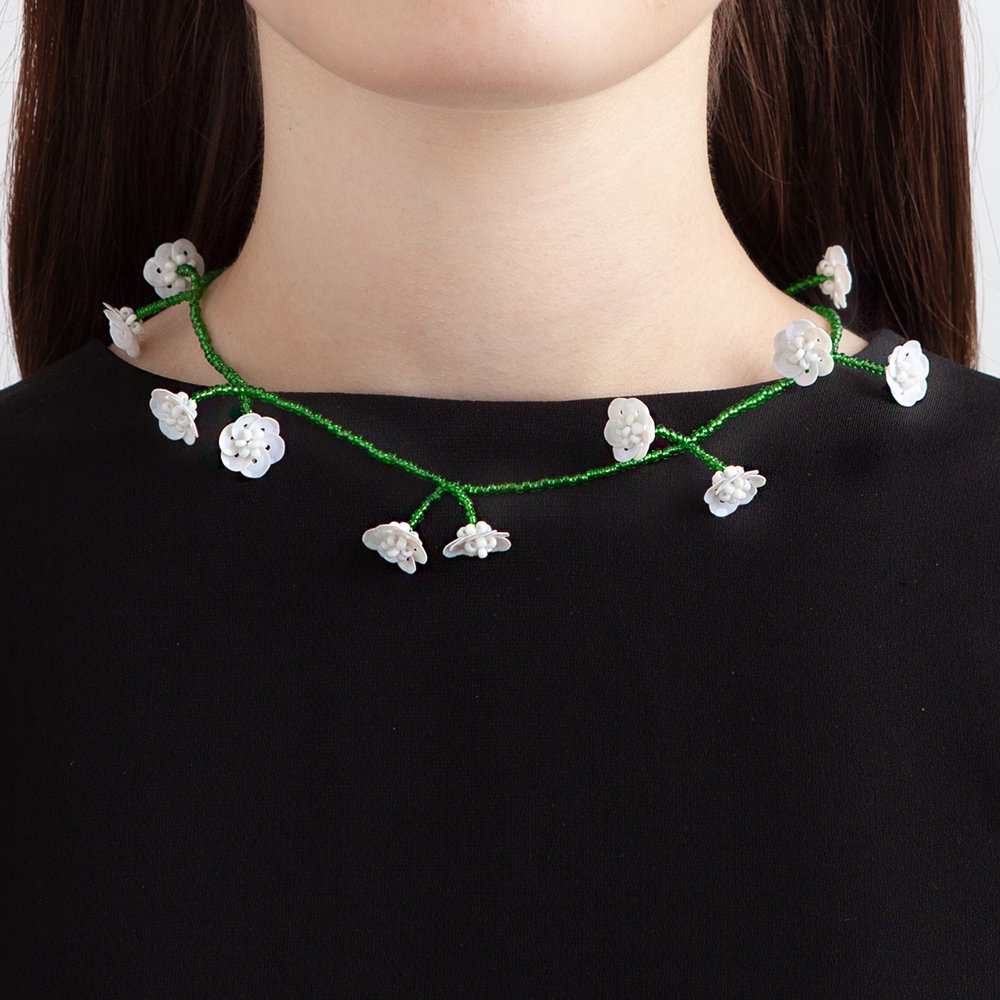 FLOWER FIELD NECKLACE CLEAR GREEN WHITE - designsix ONLINE SHOP