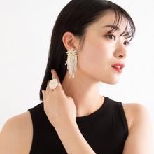 TIERED EARRING IVORY CLEAR