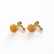 <img class='new_mark_img1' src='https://img.shop-pro.jp/img/new/icons8.gif' style='border:none;display:inline;margin:0px;padding:0px;width:auto;' />SEED EARRING AMBER YELLOW