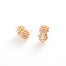 <img class='new_mark_img1' src='https://img.shop-pro.jp/img/new/icons8.gif' style='border:none;display:inline;margin:0px;padding:0px;width:auto;' />LINE PEARL PIERCE CHAMPAGNE PINK
