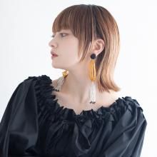 TASSEL PIERCE AMBER SILVER