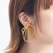 <img class='new_mark_img1' src='https://img.shop-pro.jp/img/new/icons8.gif' style='border:none;display:inline;margin:0px;padding:0px;width:auto;' />SKIRT EARRING GOLD