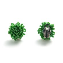 <img class='new_mark_img1' src='https://img.shop-pro.jp/img/new/icons8.gif' style='border:none;display:inline;margin:0px;padding:0px;width:auto;' />TINY FUNKY EARRING GREEN