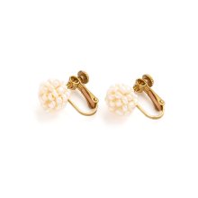<img class='new_mark_img1' src='https://img.shop-pro.jp/img/new/icons8.gif' style='border:none;display:inline;margin:0px;padding:0px;width:auto;' />SEED EARRING IVORY
