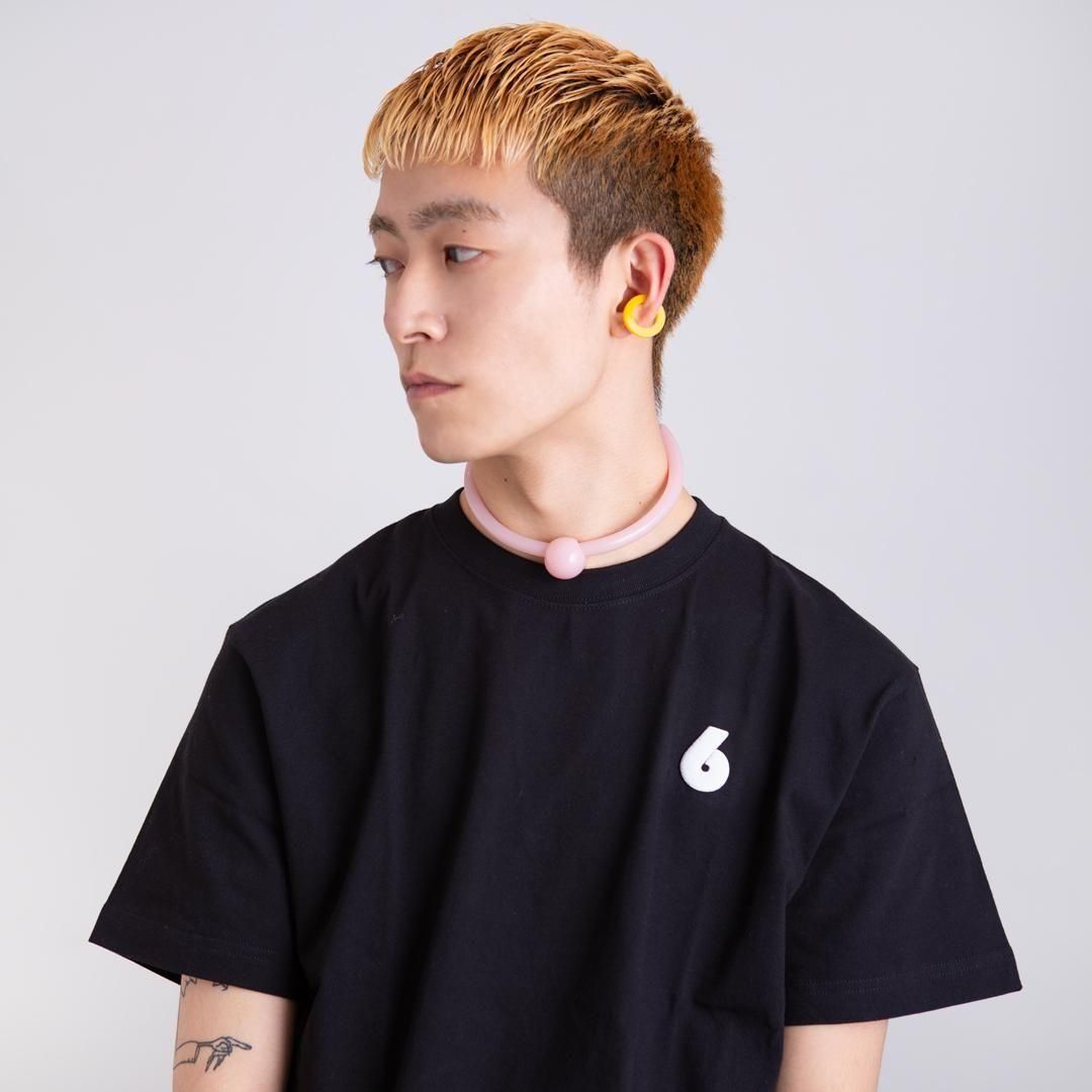 SIX T-SHIRT BLACK × WHITE - designsix ONLINE SHOP