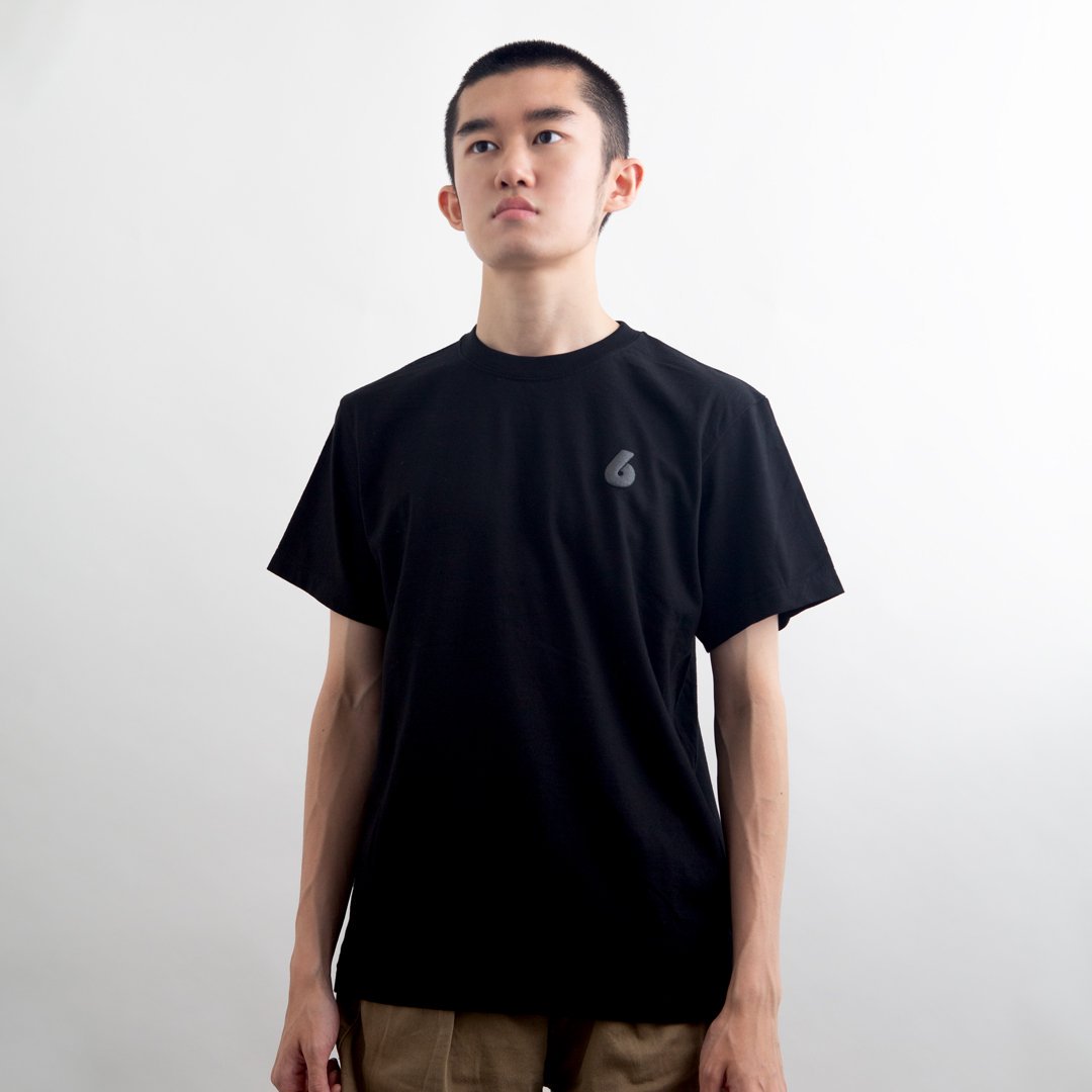 SIX T-SHIRT BLACK × BLACK - designsix ONLINE SHOP