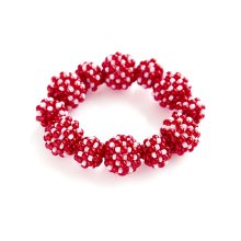<img class='new_mark_img1' src='https://img.shop-pro.jp/img/new/icons8.gif' style='border:none;display:inline;margin:0px;padding:0px;width:auto;' />PETITE PEARL SUKI BRACELET RED PEARL MILKY WHITE