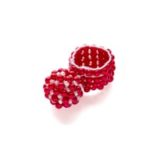 PETITE PEARL RING RED PEARL MILKY WHITE