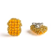 <img class='new_mark_img1' src='https://img.shop-pro.jp/img/new/icons8.gif' style='border:none;display:inline;margin:0px;padding:0px;width:auto;' />GEM EARRING GOLD ORANGE