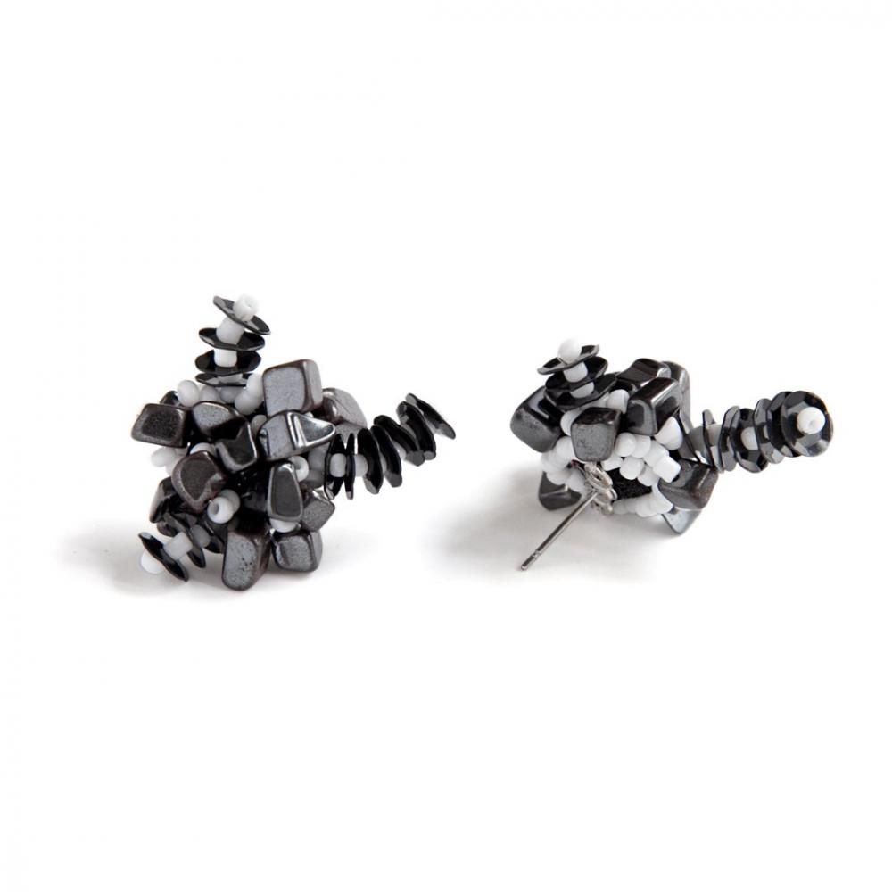 ambush spike Pierce ピアス｜アクセサリー