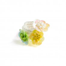 <img class='new_mark_img1' src='https://img.shop-pro.jp/img/new/icons8.gif' style='border:none;display:inline;margin:0px;padding:0px;width:auto;' />FLOWER FIELD RING IVORY LIME MULTI