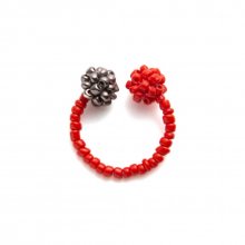 <img class='new_mark_img1' src='https://img.shop-pro.jp/img/new/icons8.gif' style='border:none;display:inline;margin:0px;padding:0px;width:auto;' />KATE EAR CUFF RED SHINY SLATE GRAY