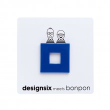 <img class='new_mark_img1' src='https://img.shop-pro.jp/img/new/icons8.gif' style='border:none;display:inline;margin:0px;padding:0px;width:auto;' />֥meets bonponۤ&#12316; brooch BLUE