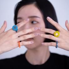 <img class='new_mark_img1' src='https://img.shop-pro.jp/img/new/icons8.gif' style='border:none;display:inline;margin:0px;padding:0px;width:auto;' />STAR RING BLUE GRAY