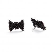 <img class='new_mark_img1' src='https://img.shop-pro.jp/img/new/icons8.gif' style='border:none;display:inline;margin:0px;padding:0px;width:auto;' />RIBBON PIERCE BLACK