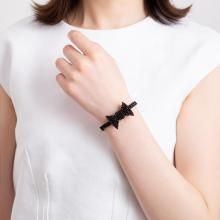 <img class='new_mark_img1' src='https://img.shop-pro.jp/img/new/icons8.gif' style='border:none;display:inline;margin:0px;padding:0px;width:auto;' />RIBBON BRACELET BLACK