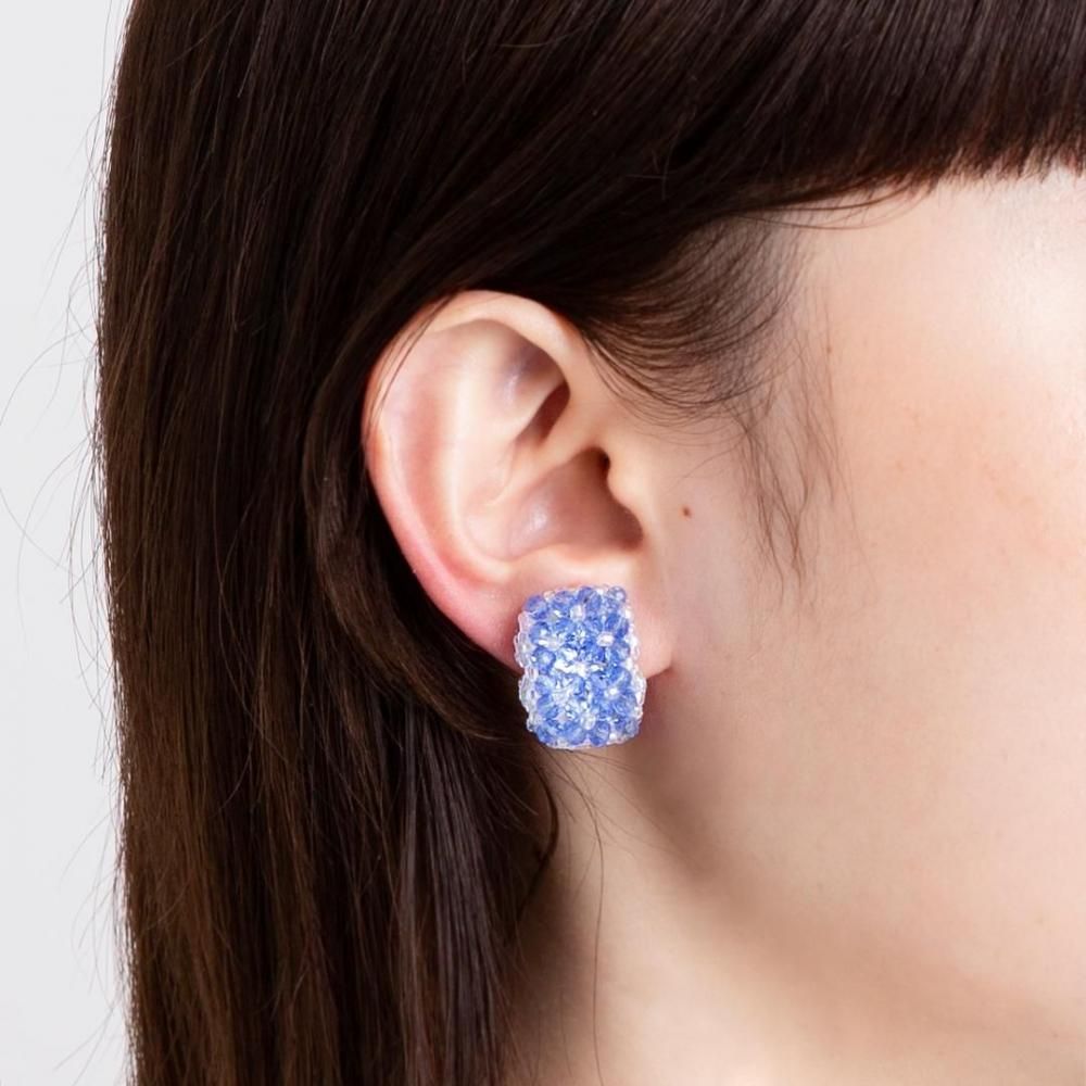 海子☺︎ 1点⭐︎ カービングブルーフローライトピアス NOVA PIERCE CLEAR LIGHT BLUE - designsix ONLINE SHOP