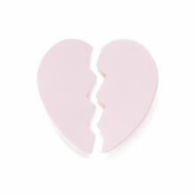 <img class='new_mark_img1' src='https://img.shop-pro.jp/img/new/icons8.gif' style='border:none;display:inline;margin:0px;padding:0px;width:auto;' />PUZZLE HEART BROOCH POWDER PINK
