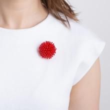 <img class='new_mark_img1' src='https://img.shop-pro.jp/img/new/icons8.gif' style='border:none;display:inline;margin:0px;padding:0px;width:auto;' />NOVA BROOCH RED