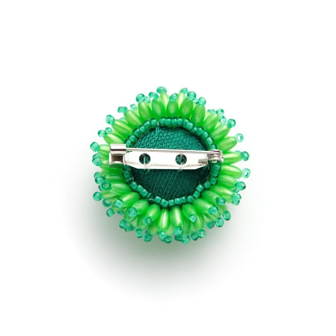NOVA BROOCH CLEAR EMERALD GREEN - designsix ONLINE SHOP