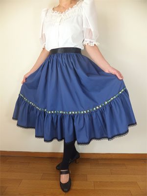 フォークダンス衣装◆裾回り4ｍチロル2段ティアードスカート紺SK110 - オリジナル衣装のお店　しゅくらん