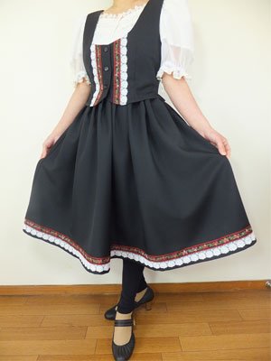 フォークダンス衣装◆チロルベストBE015（黒） - オリジナル衣装のお店　しゅくらん