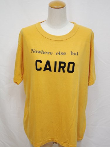 イエローのCAIROフロッキープリントTシャツ