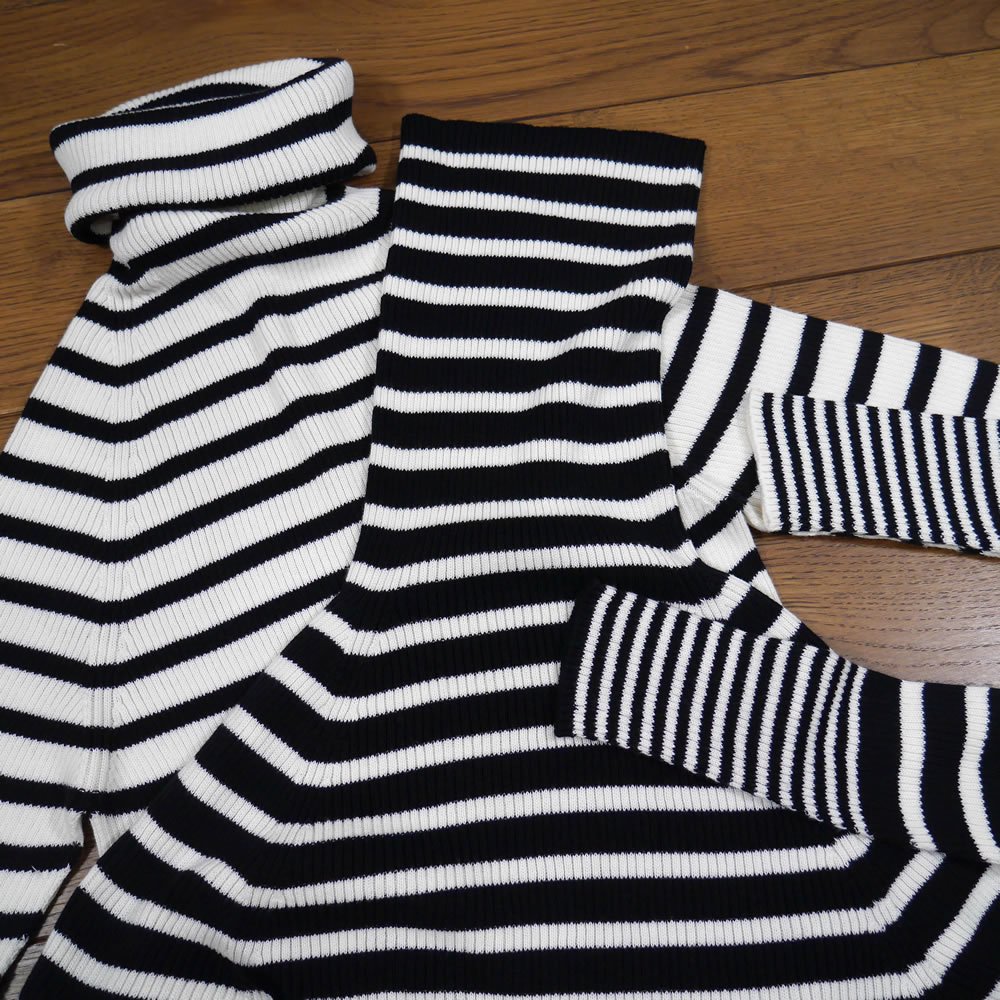 ichi Antiquite's ƥ/ 900655 Stripe Rib Wholegarment Turtleneck