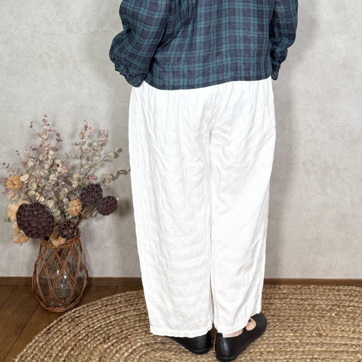 ☆新品☆ 群言堂パンツ 林檎 - メルカリ