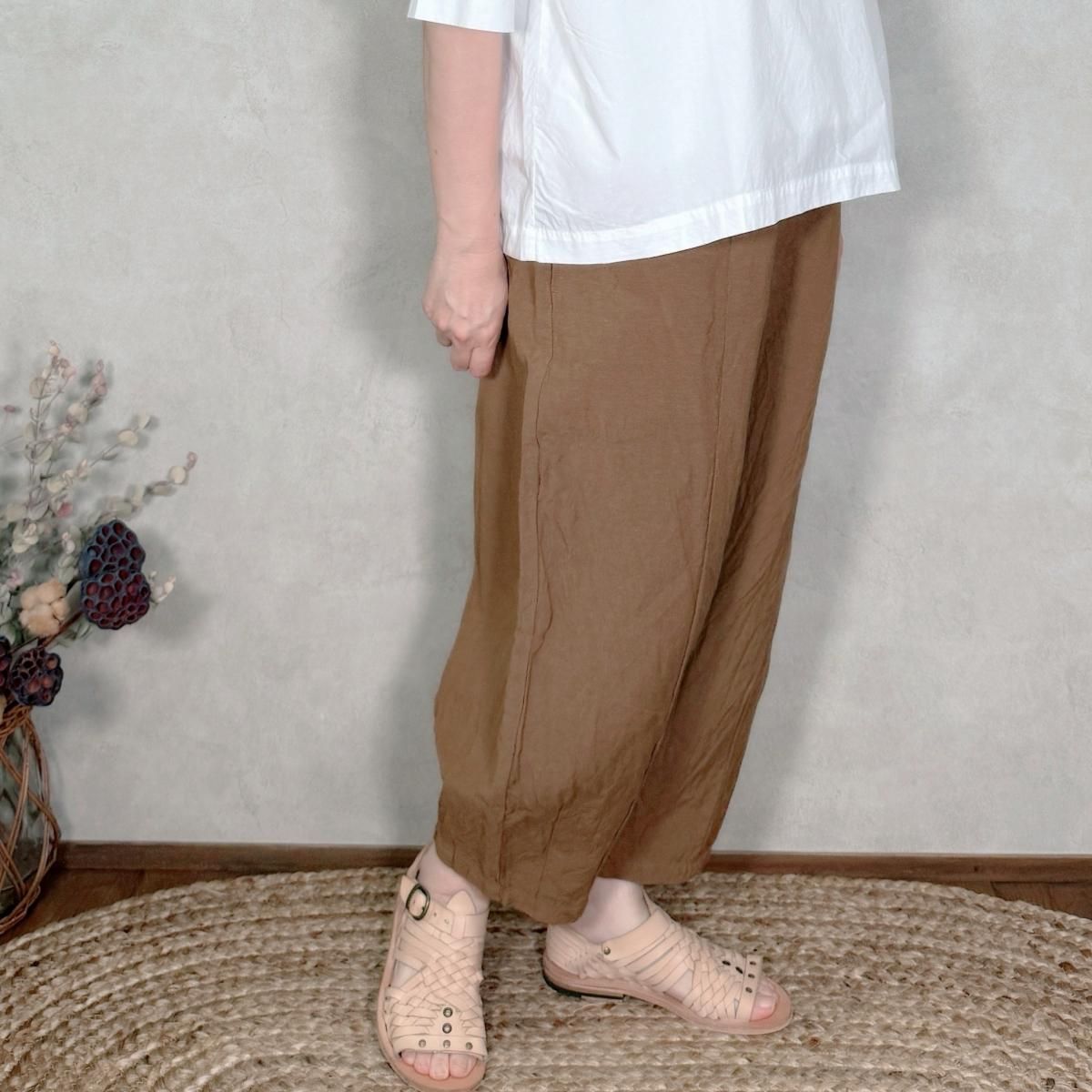 【新品】ガーゼ　リネンヴィスコース　チャーリーパンツ　キャメル　Fサイズ 新品】ガーゼ リネンヴィスコース チャーリーパンツ キャメル F