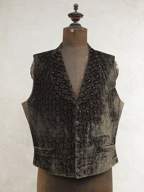 late 19th c. patterned black velvet gilet - フレンチ・ヴィンテージ