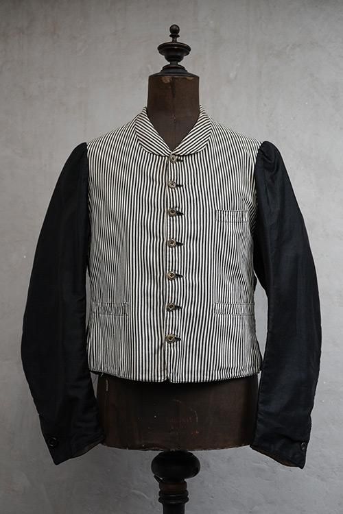 cir.1930's Belle Jardiniere servant jacket 