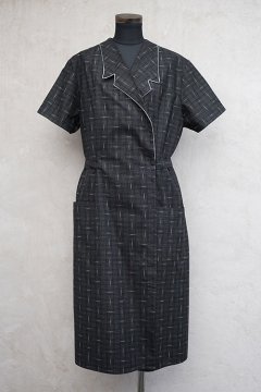 1940's-1950's black printed S/SL work dress dead stock