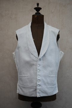 ~early 20th c. white gilet 
