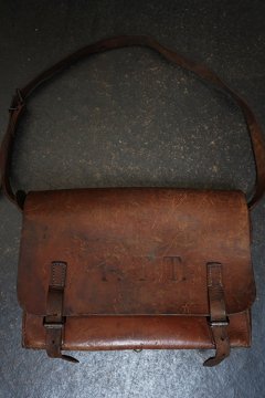 PTT leather shoulder bag