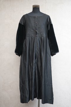 early 20th c. black Breton dress